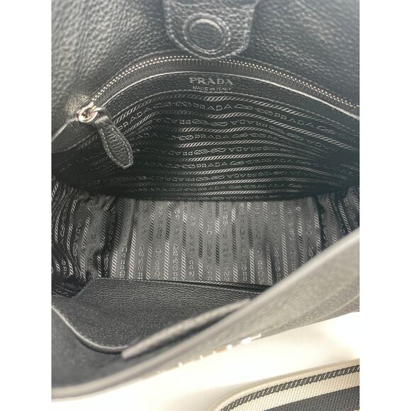 $3200 PRADA BLACK LEATHER HOBO SHOULDER BAG PURSE AUTH! Used once - Picture 15 of 16